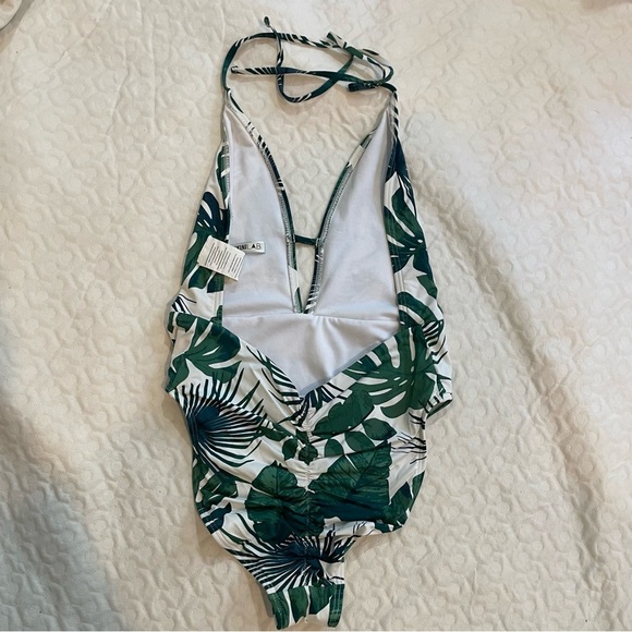 Bikini Lap Swimsuit One Piece Women’s Medium Scrunch Bottom Tropical BL8ZM10 - Picture 6 of 10